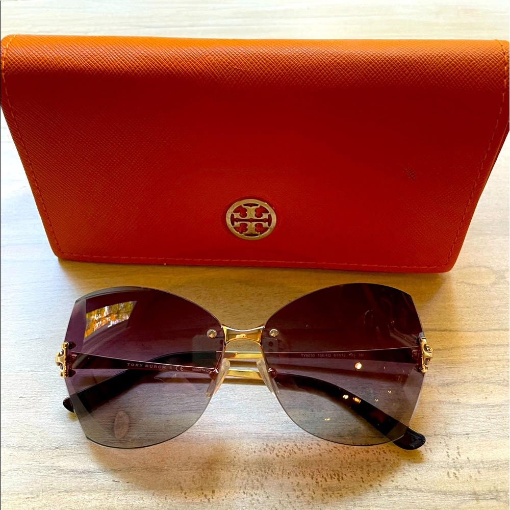 Authentic Tory Burch sunglasses barely worn